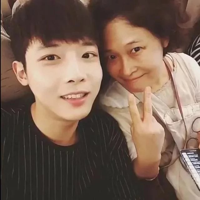 尤丽嘉凡