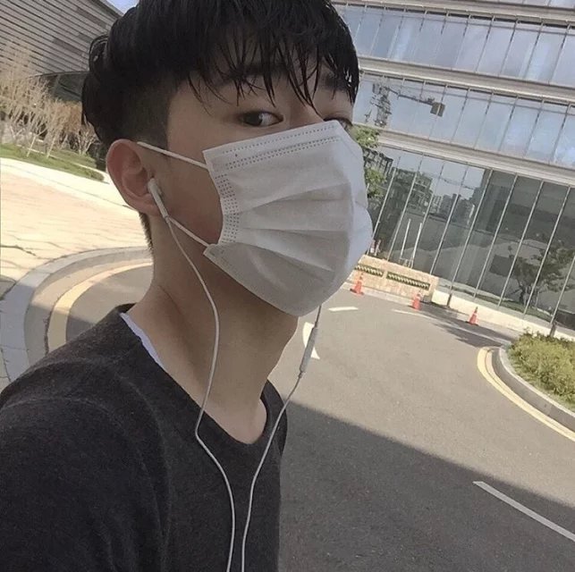 连冰志家