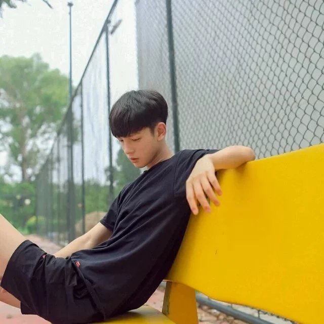 成彬罡昭